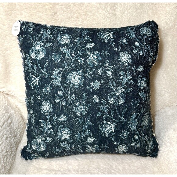 Threshold Studio McGee Square Pillow Navy Allover Floral Throw Cushion NEW - Picture 5 of 8